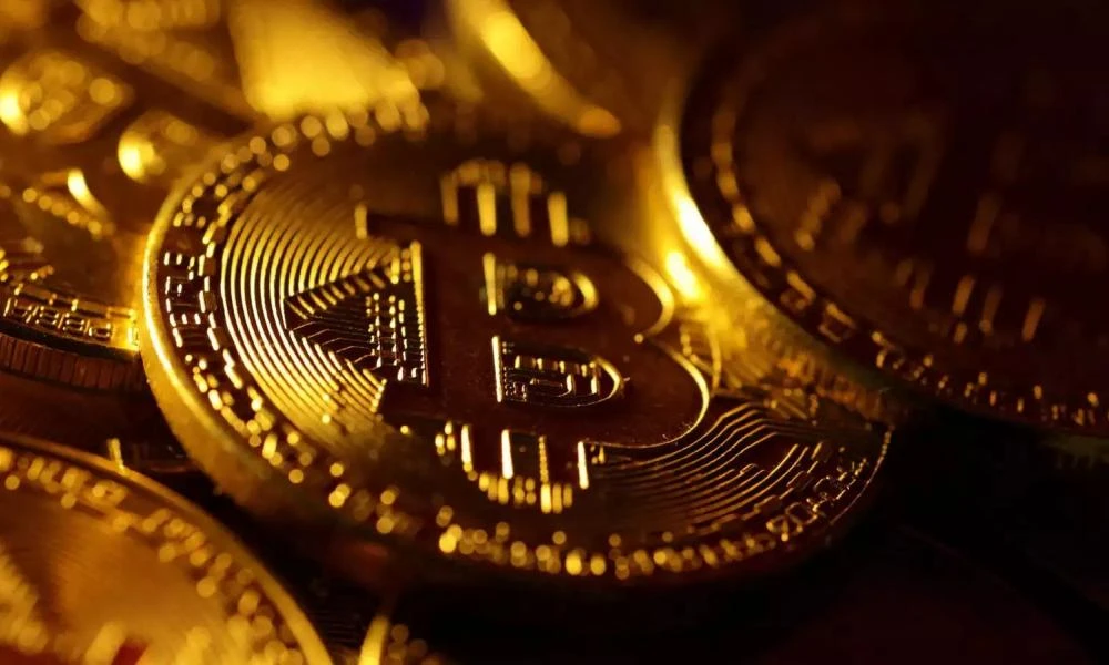 Bitcoin: «Μάχη χαρακωμάτων» στις αγορές των κρυπτονομισμάτων εξαιτίας της Fed και της Μέσης Ανατολής
